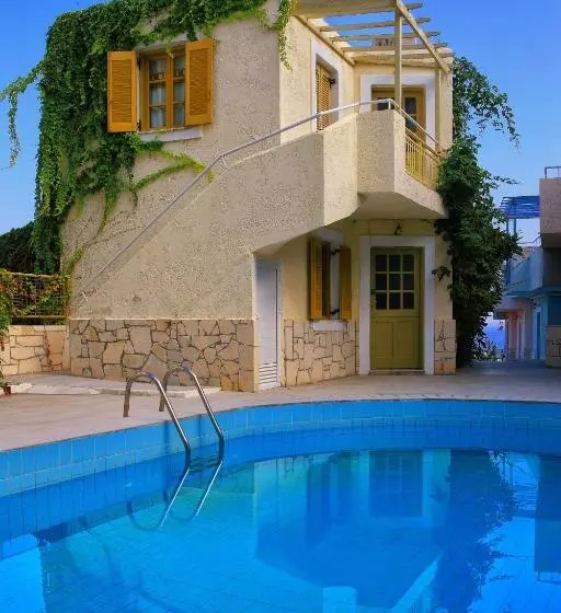 استودیوی استاندارد با چشم‌انداز دریا, Stelva Villas