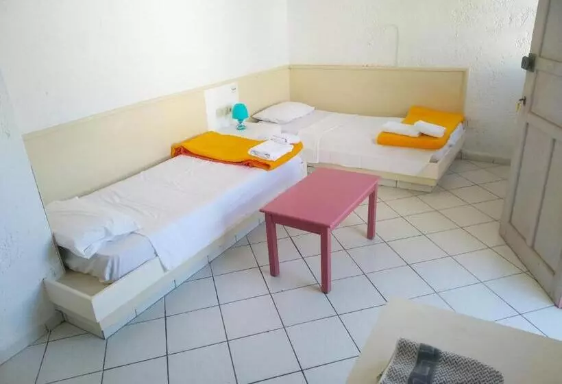 Economy Studio, Stelva Villas
