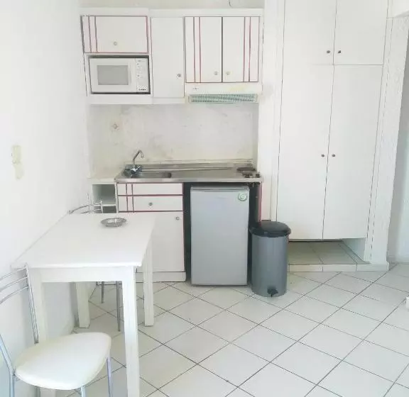 Economy Studio, Stelva Villas