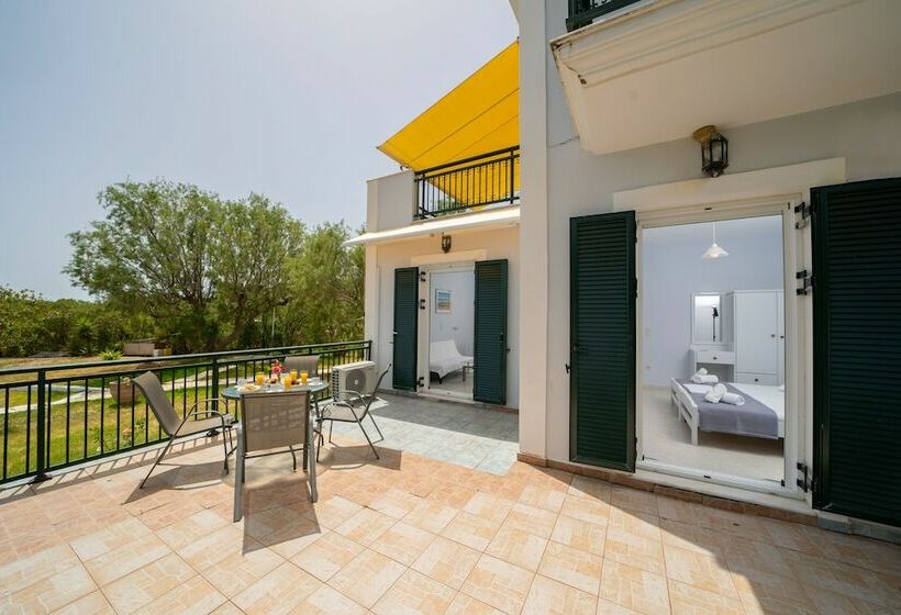 小型套房, Xi Village