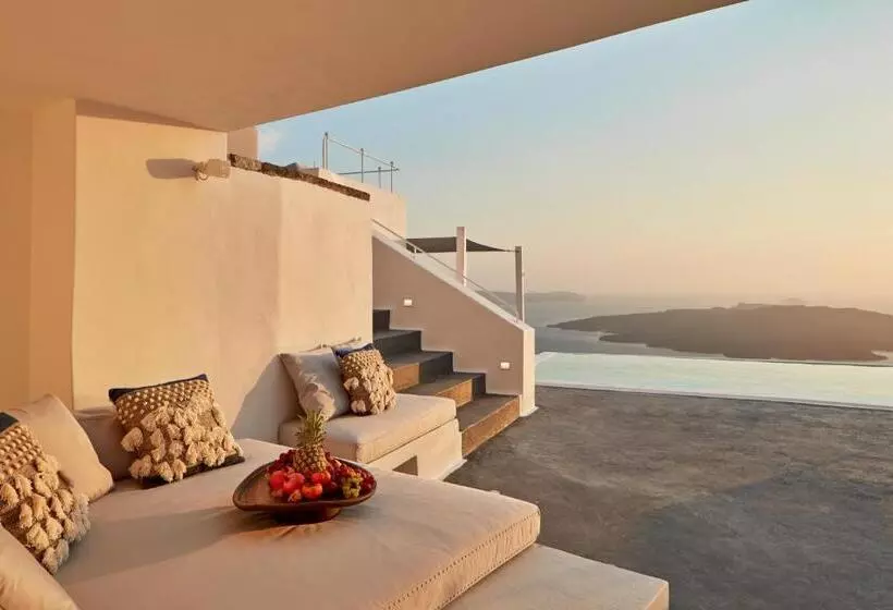 سوئیت با چشمانداز, Cosmopolitan Suites - Small Luxury Hotels Of The World