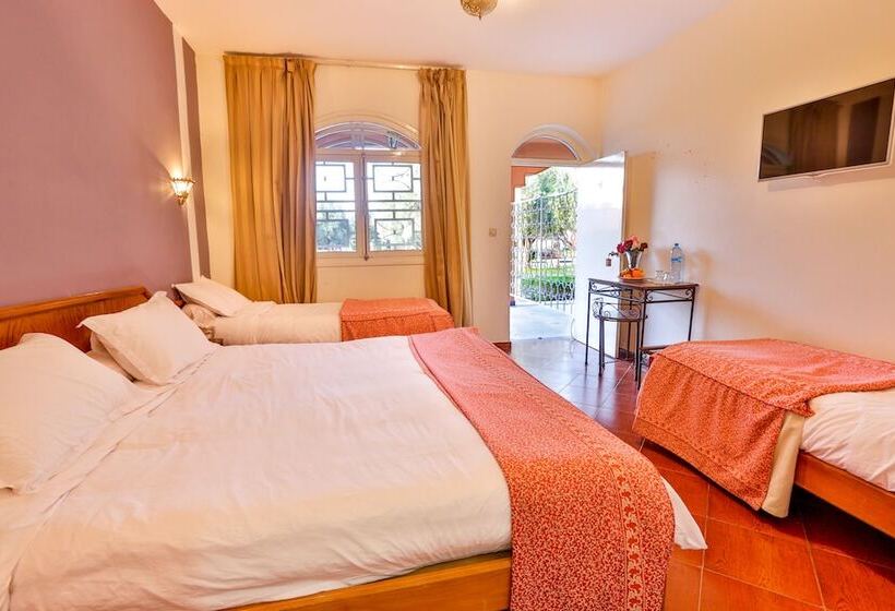 标准单人间, Al Bassatine