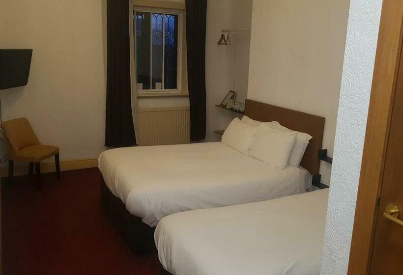 غرفة قياسية, George & Dragon