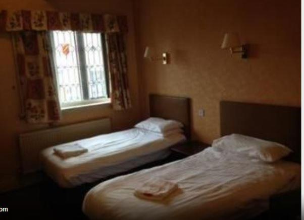 غرفة قياسية, George & Dragon