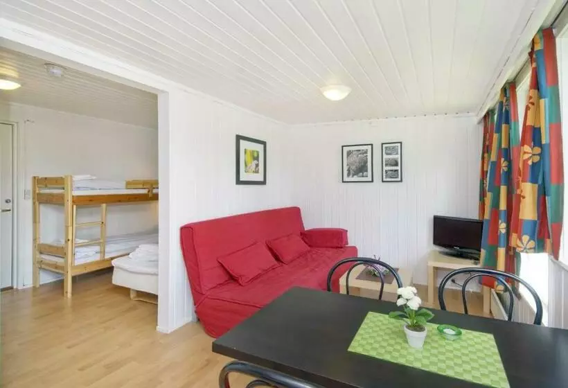 Huoneisto 1 Makuuhuone, Gjøvik Hovdetun Hostel
