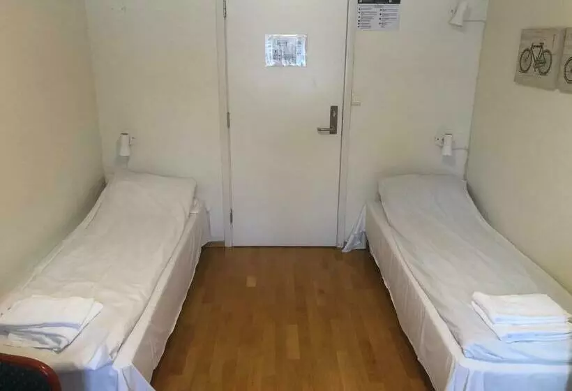 Standard-huone Jaettu Kylpyhuone, Gjøvik Hovdetun Hostel