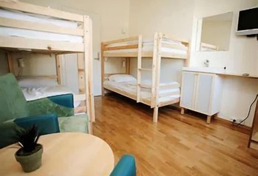 Студия Стандарт, Gjøvik Hovdetun Hostel