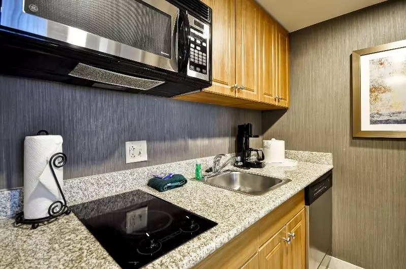 キングサイズベッドのスイートルーム, Homewood Suites By Hilton Hartford South Glastonbury, Ct