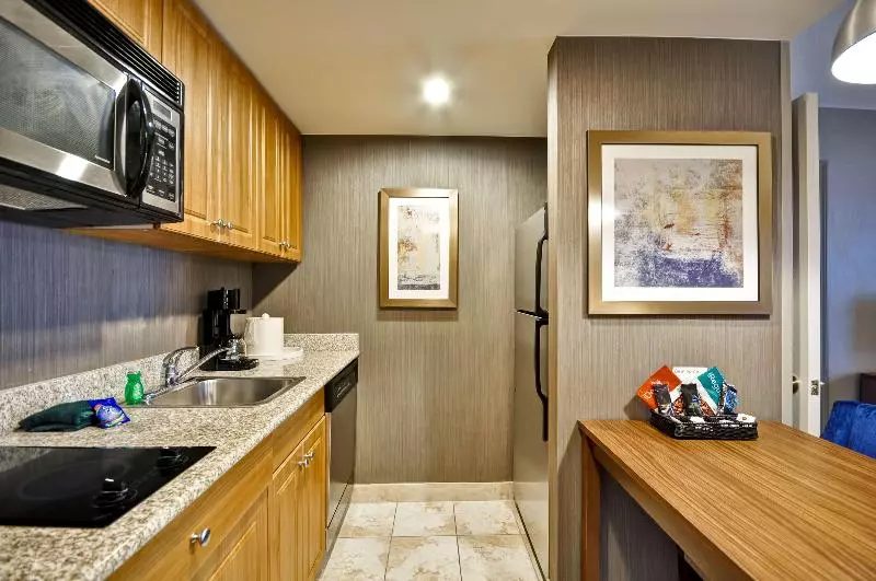 キングサイズベッドのスイートルーム, Homewood Suites By Hilton Hartford South Glastonbury, Ct