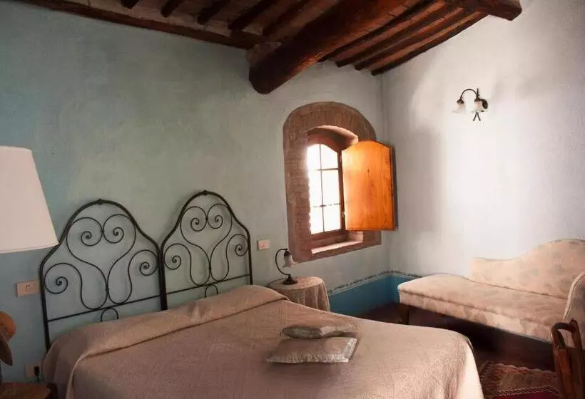 プールビュースタンダードルーム, La Locanda Del Loggiato