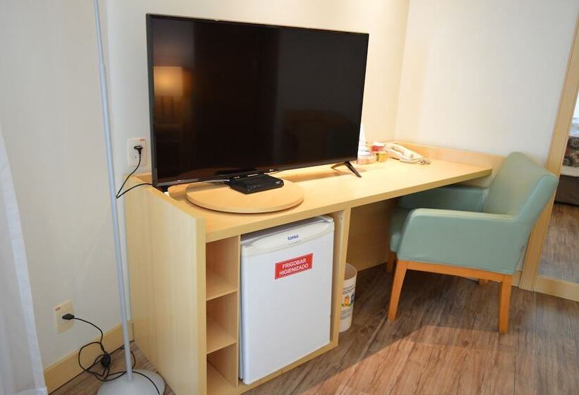 חדר סופריור, Lets Idea Brasilia