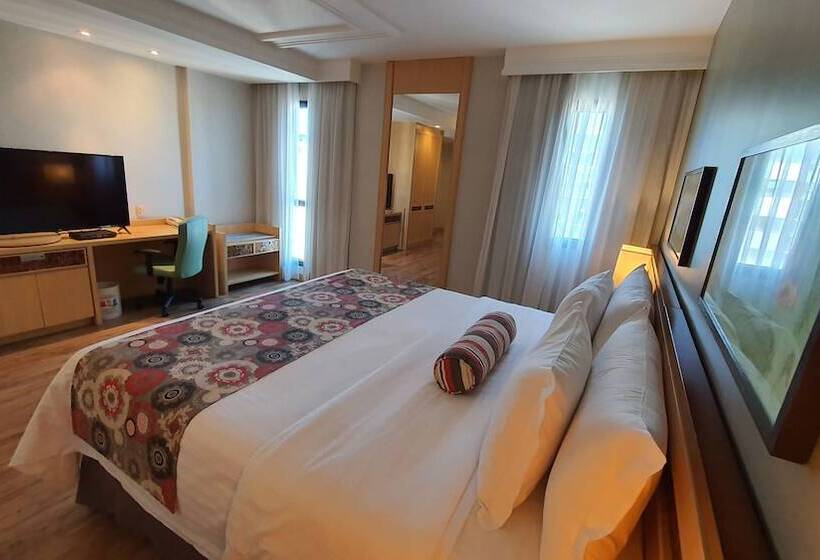 Номер Deluxe, Lets Idea Brasilia