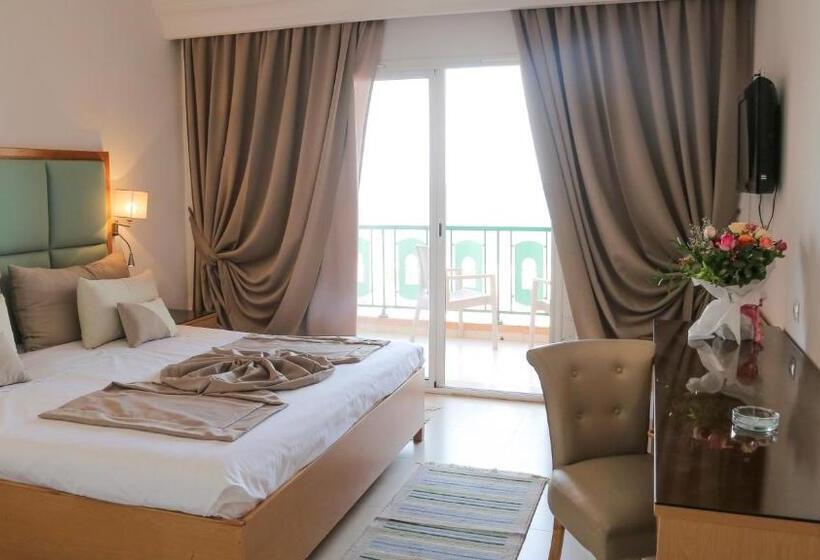 اتاق استاندارد, Marabout Families And Couples Only