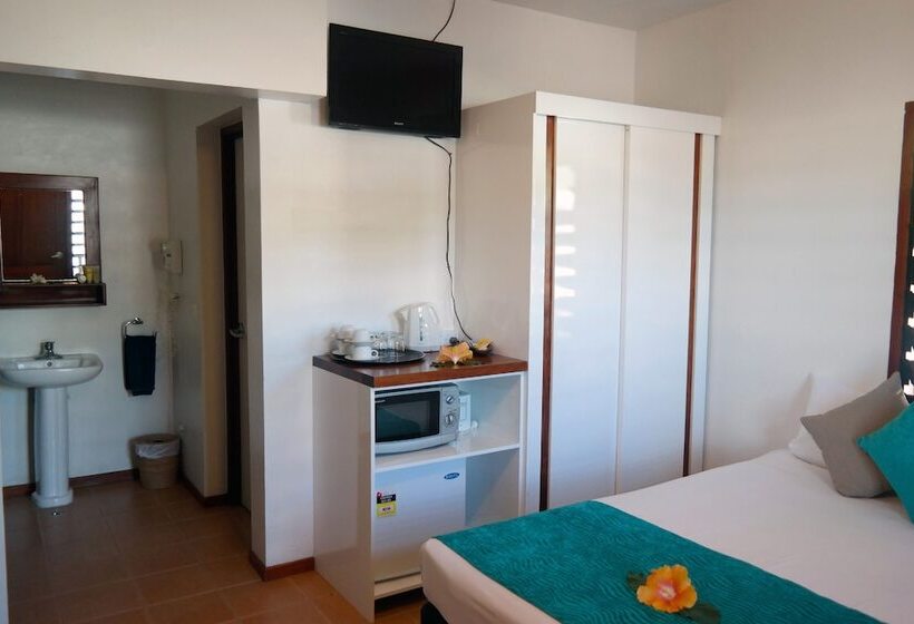 اتاق خانوادگی, Moorings