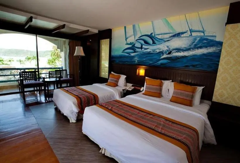 Quarto Triplo Superior, Phi Phi Island Cabana