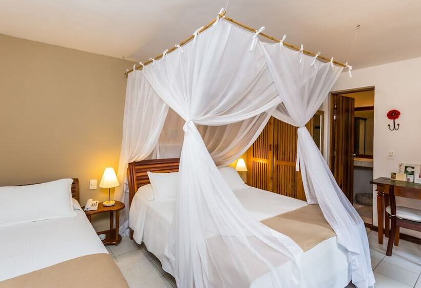 标准三人间, Pousada Coqueiros