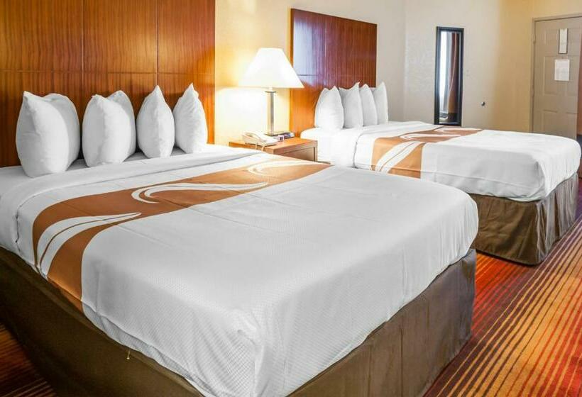 Номер Стандарт, Quality Inn & Suites Albuquerque West