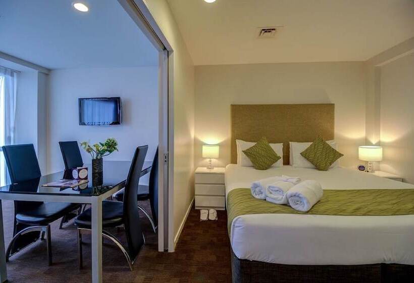 2 베드룸 이그제큐티브 아파트, The Quadrant Hotel & Suites