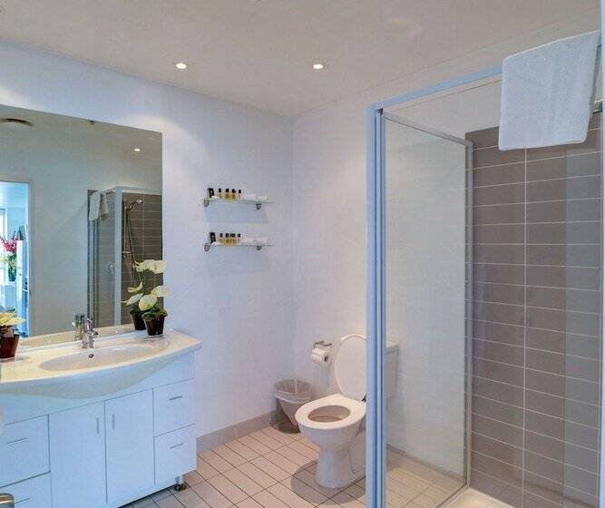 شقة دور أخير غرفة نوم واحدة, The Quadrant Hotel & Suites