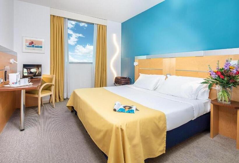 스탠다드 룸, Meditur Udine Nord