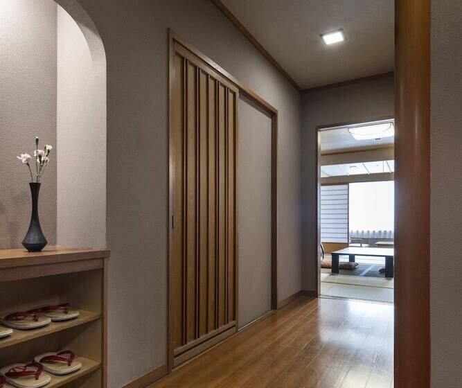 חדר דלוקס, Dai Ichi Takimotokan