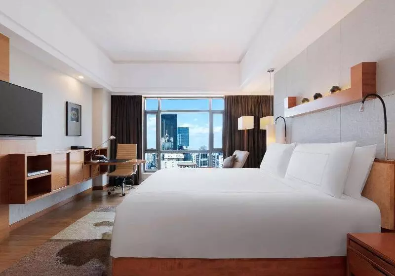 اتاق اجرایی با تخت بزرگ, Swissotel Grand Shanghai