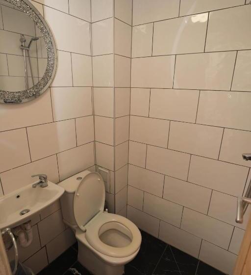 חדר סטנדרט יחיד, Holland Inn