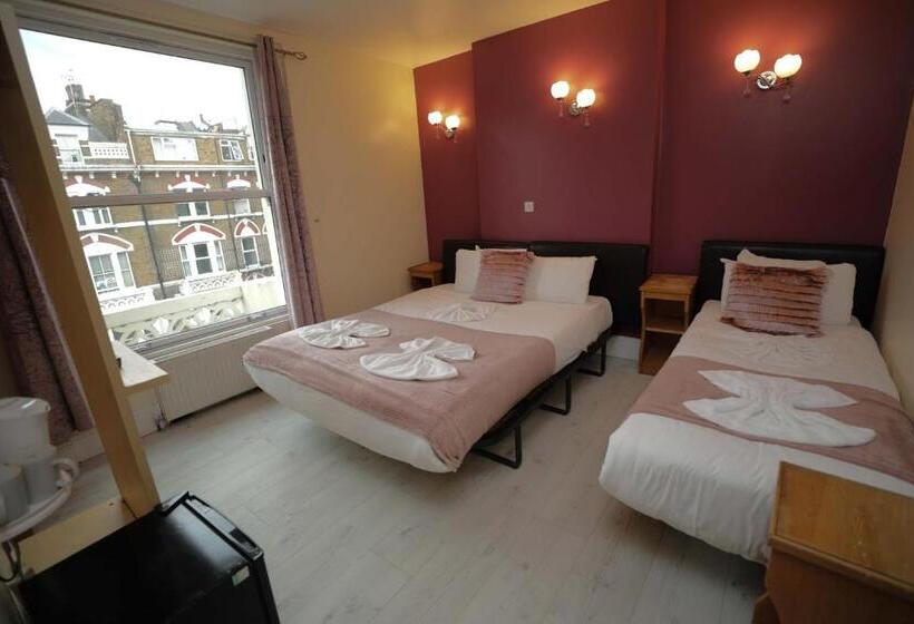 Номер Стандарт Трехместный, Holland Inn