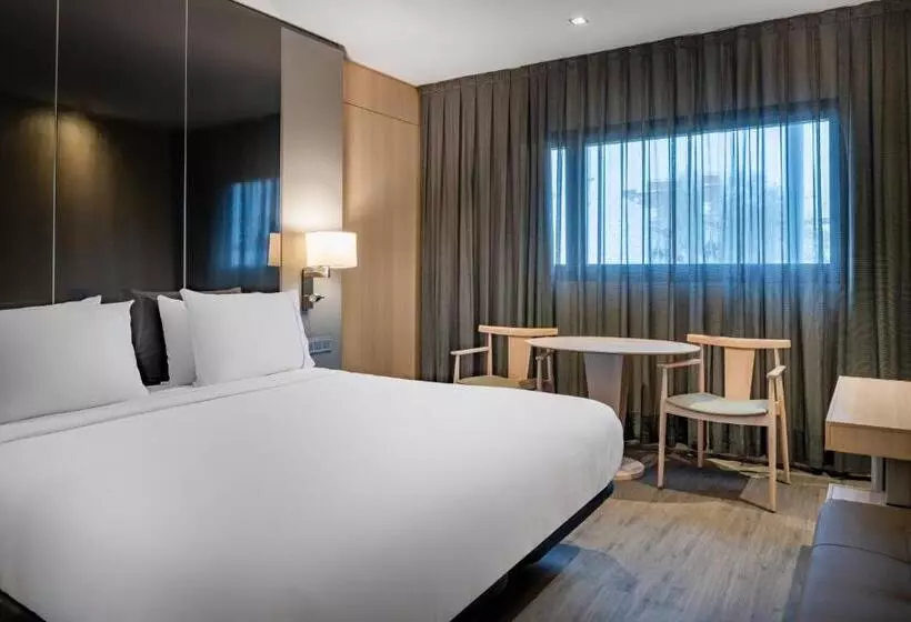 اتاق استاندارد با تخت بزرگ, Ac Hotel Sants By Marriott
