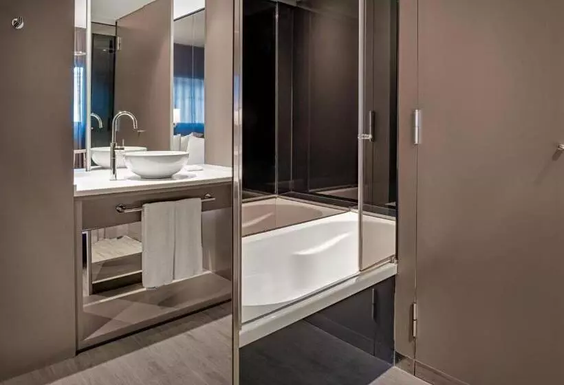 اتاق استاندارد با تخت بزرگ, Ac Hotel Sants By Marriott