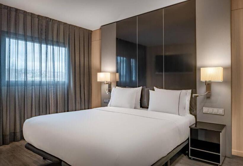 اتاق استاندارد سه نفره, Ac Hotel Sants By Marriott