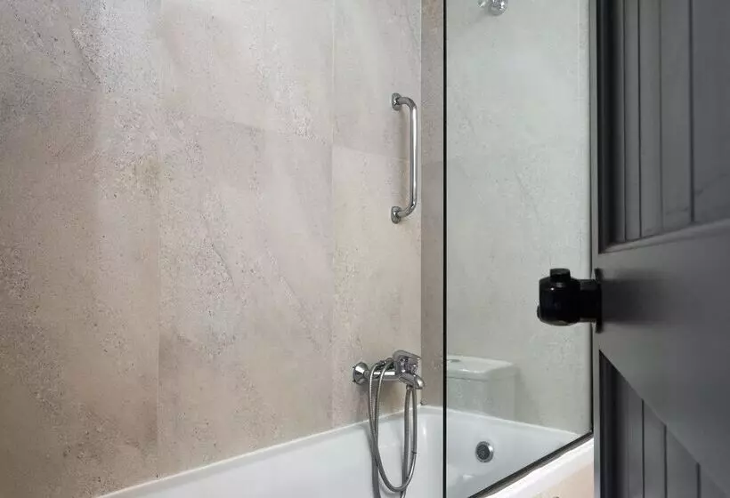 ویلای استاندارد با چشم‌انداز باغ, Aeolos Beach Resort