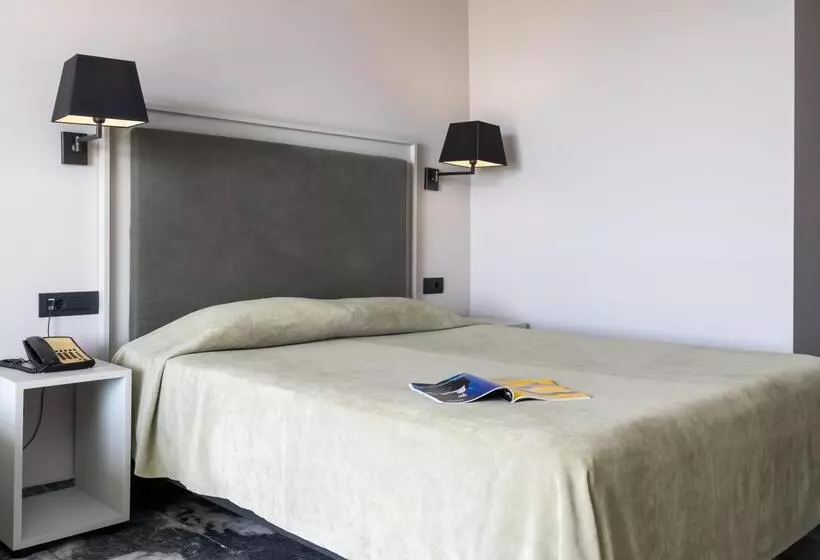 ویلای استاندارد با چشم‌انداز باغ, Aeolos Beach Resort