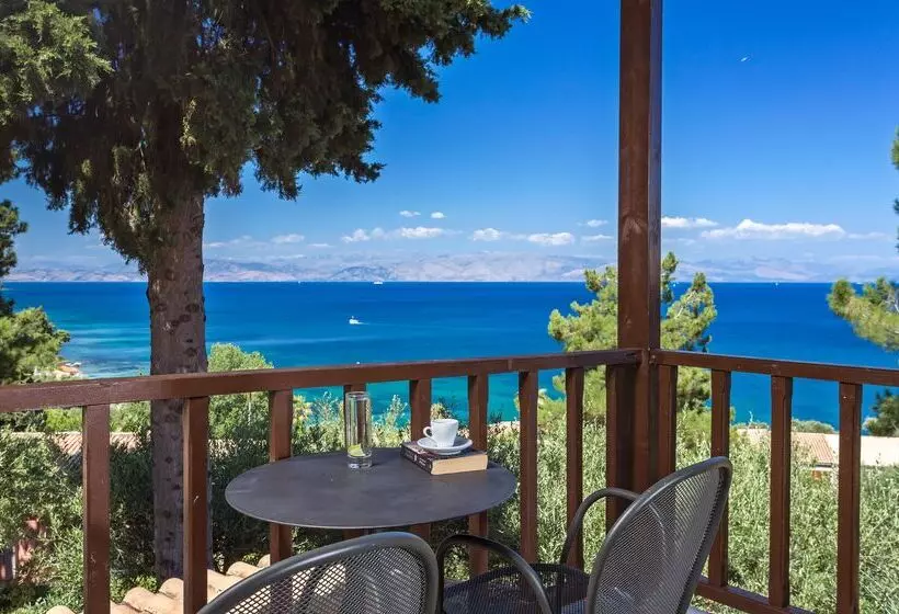 بانگلوی استاندارد با چشم‌انداز دریا, Aeolos Beach Resort