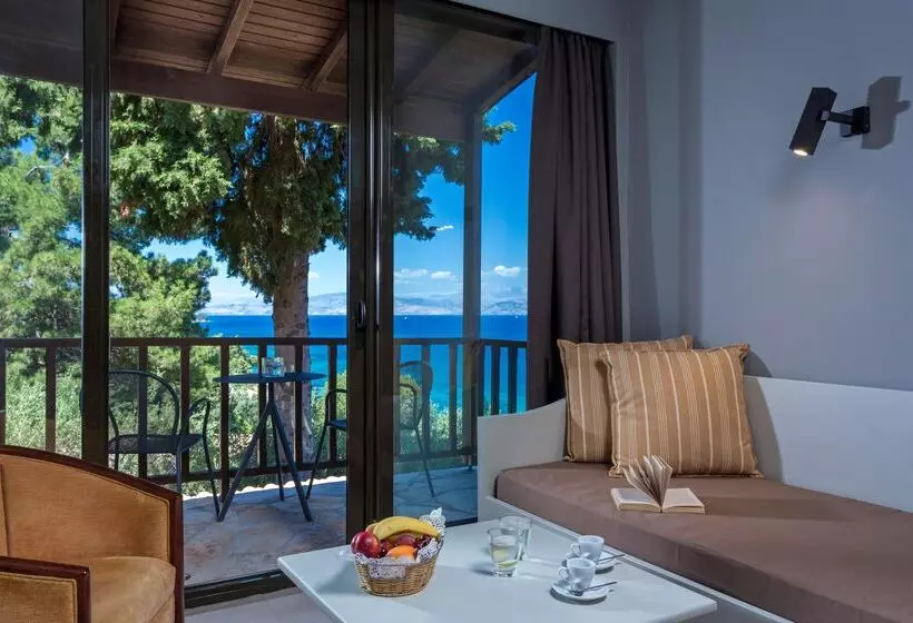بانگلوی استاندارد با چشم‌انداز دریا, Aeolos Beach Resort