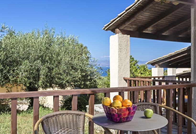 Семейное Бунгало, Aeolos Beach Resort