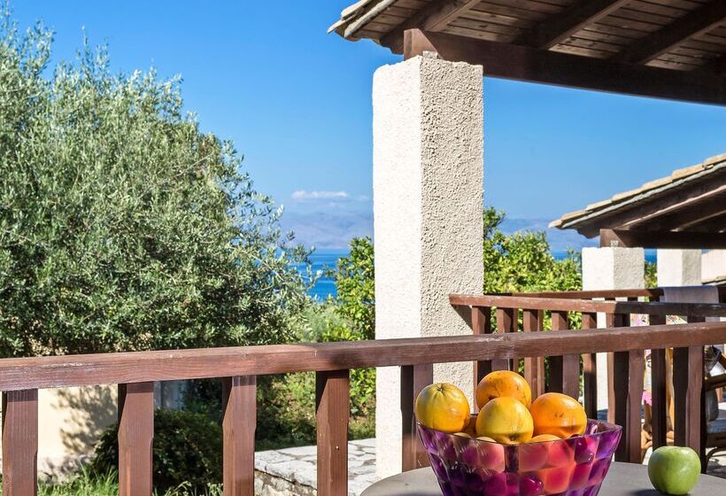 Семейное Бунгало, Aeolos Beach Resort