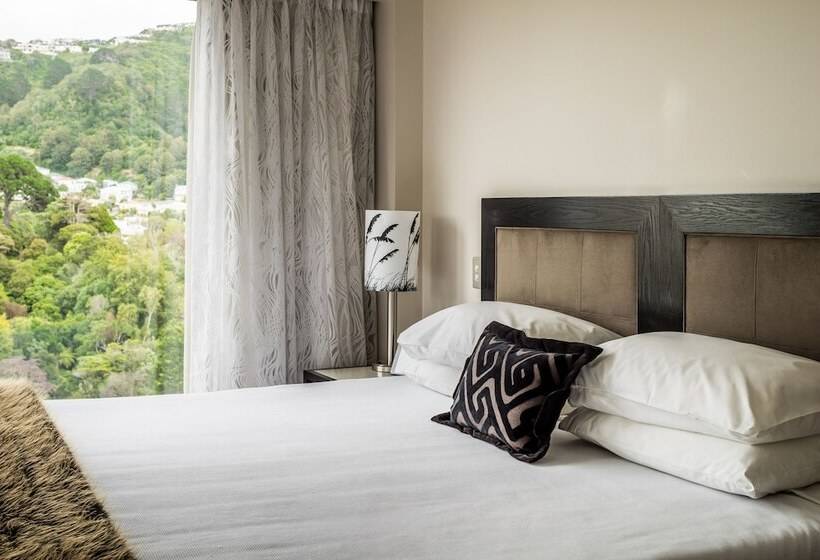 2ベッドスイートルーム, Bolton