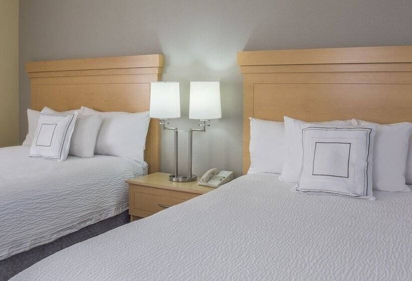 Люкс, Courtyard By Marriott Sandestin At Grand Boulevard