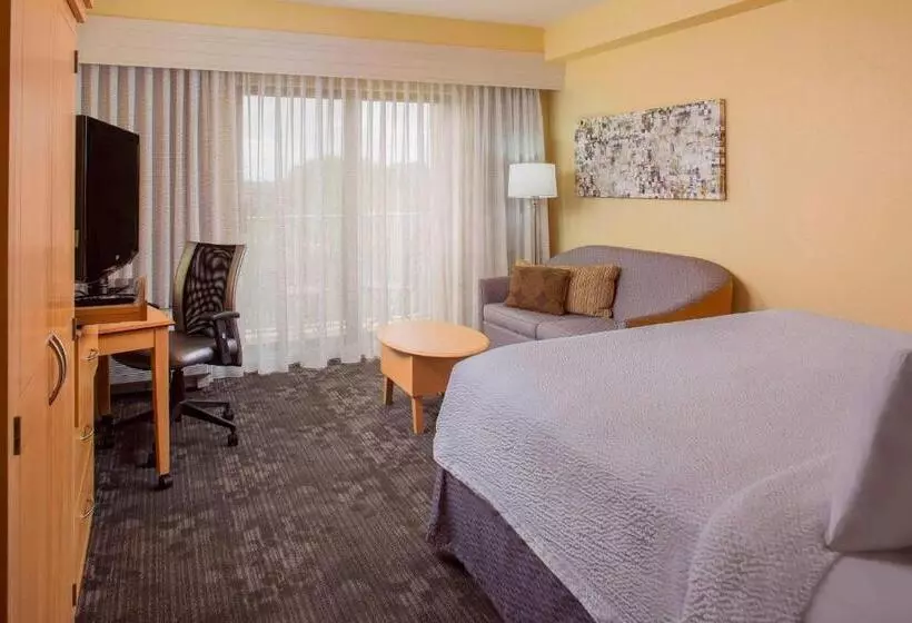 キングサイズベッドのスタンダードルーム, Courtyard By Marriott Sandestin At Grand Boulevard