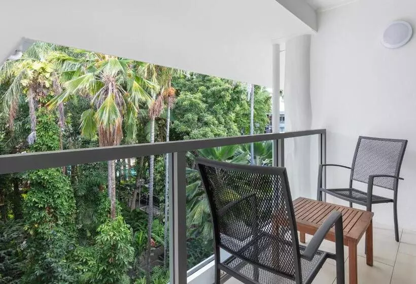 Standard-studio, Drift Palm Cove