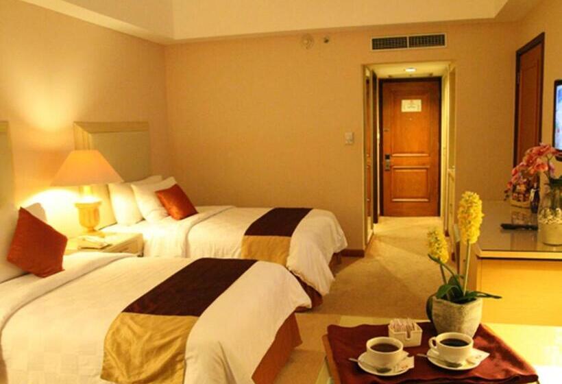 غرفة كلوب, Gran Puri Manado