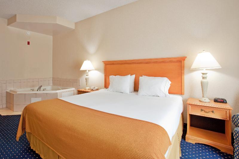 Стандартный Номер Кровать Кинг, Holiday Inn Express Ashland, An Ihg