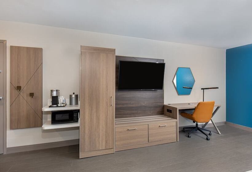 Номер Стандарт, Holiday Inn Express Atlanta Airport   North By Ihg