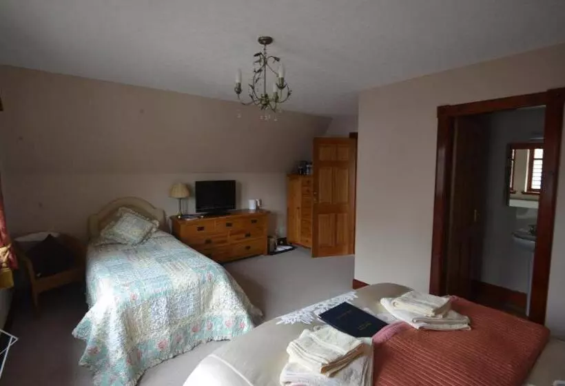 キングサイズベッドのデラックスルーム, Home Farm Bed And Breakfast