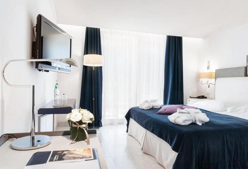 חדר סטנדרט, Is Arenas Resort