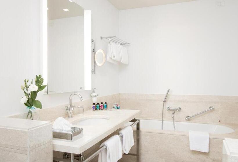 סוויטת ג'וניור, Is Arenas Resort