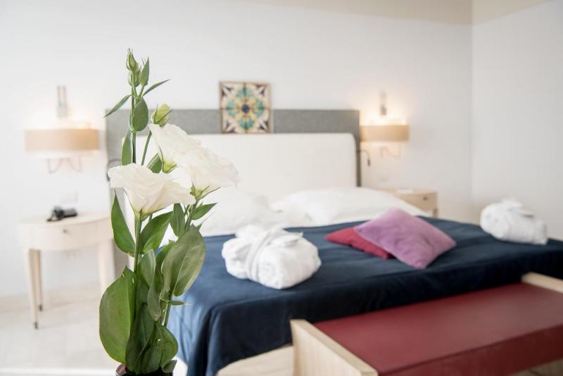 סוויטת ג'וניור, Is Arenas Resort