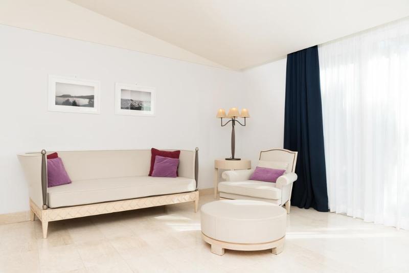 סוויטת ג'וניור, Is Arenas Resort