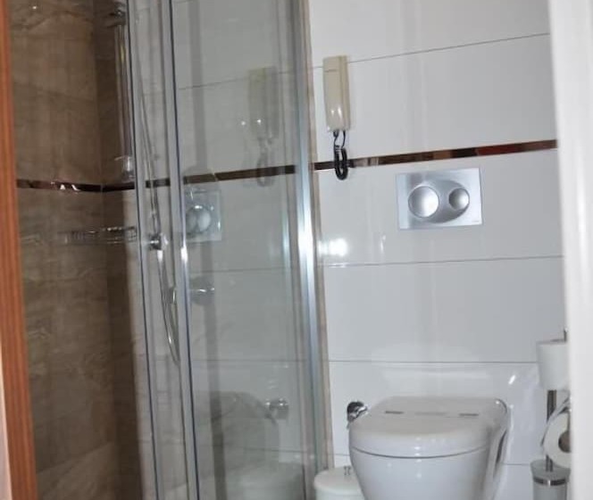 חדר סטנדרט לשלושה, Kleopatra Micador Otel